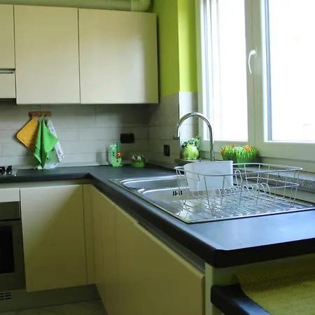 Il Di Dedo 아로나